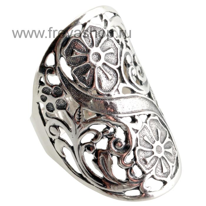 Широкое ажурное серебряное кольцо с цветочным орнаментом, Россия
