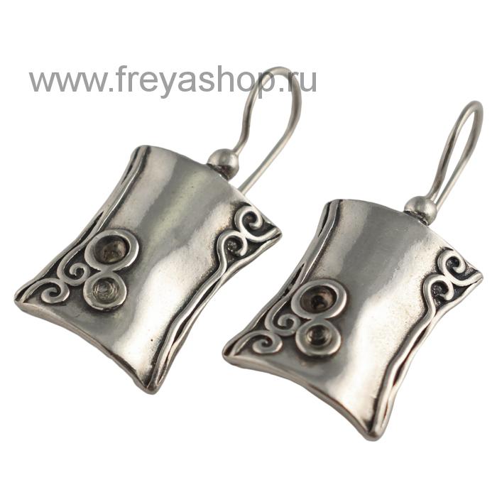 Крупные прямоугольные серебряные серьги в стиле восточная этника с раухтопазами, Израиль