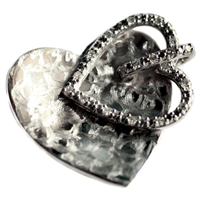 Серебряная подвеска-сердце с бриллиантами Индия
