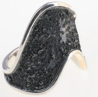 Серебряное кольцо с сильным чернением Экввадор